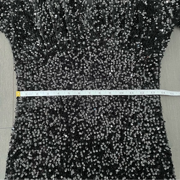 Forever 21 Black Sequin Surplice Mini Dress BNWT Christmas Party & NY - Picture 10 of 12